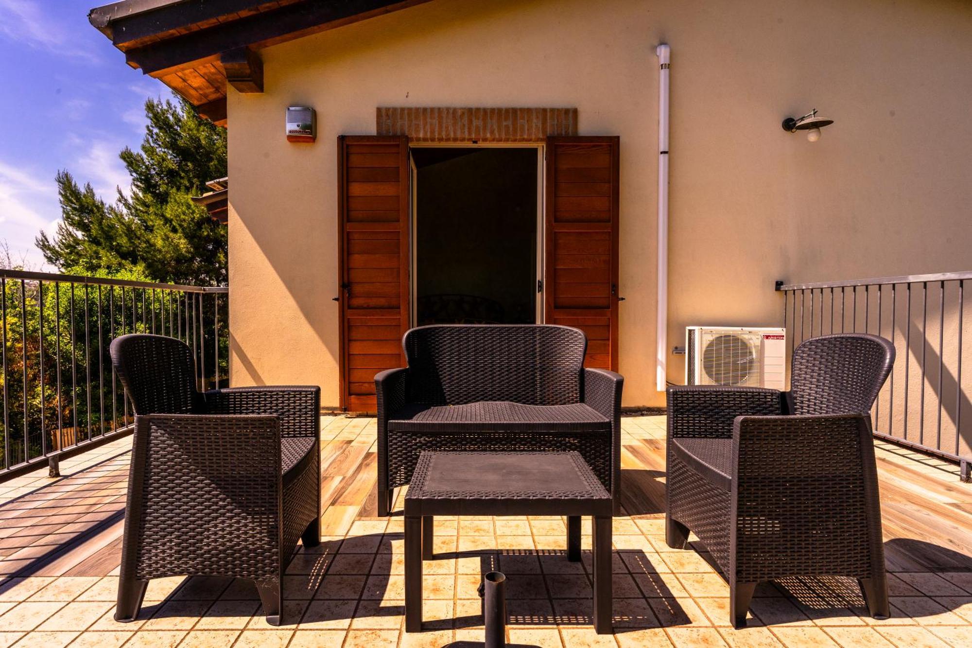 Casa Jo - Country Home With Sea View And 3 Private Ensuite Rooms Lapedona Exterior foto